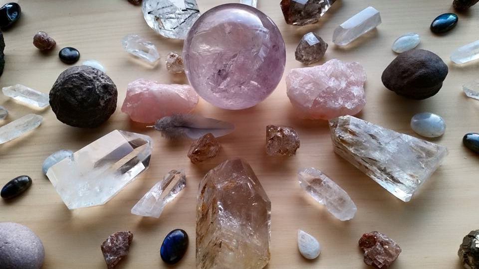 How To Clean, Cleanse, Charge, Activate And Program Your Crystals ...